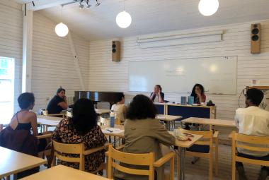 Writers at the Biskops Arnö workshop with author Athena Farrokhzad. Photo: Karin Hansson.