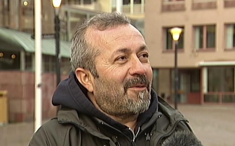 Fikret Atay, interview with SVT 24 November 2017. Photo. 